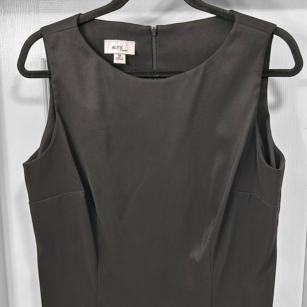 ALYX Limited Plus Size Solid Stretch Twill Dress - Picture 2 of 7